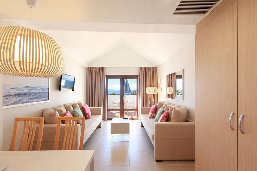 Flamingo Beach Resort بلايا بلانكا المظهر الخارجي الصورة