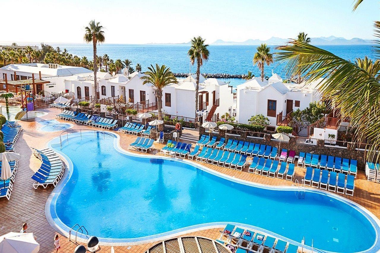 Flamingo Beach Resort بلايا بلانكا المظهر الخارجي الصورة